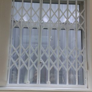 Window shutters